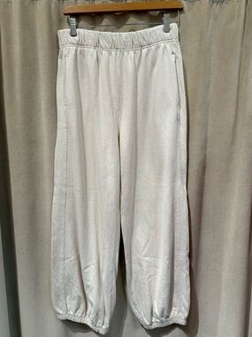 Le Bon Shoppe Balloon Pants in Natural